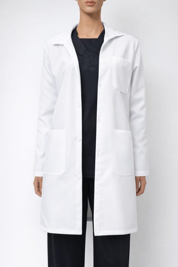 لابكوت ابيض