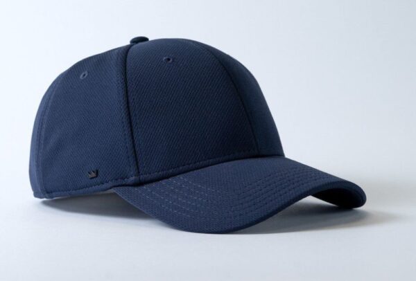 كاب عادي مع بطانة قوية لون كحلي